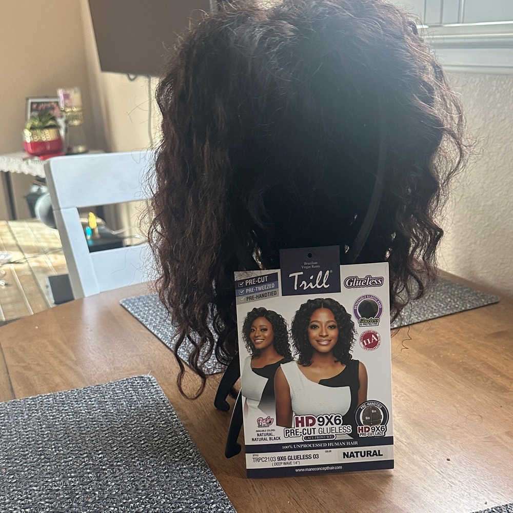 Thrill Natural Black Curly Wig